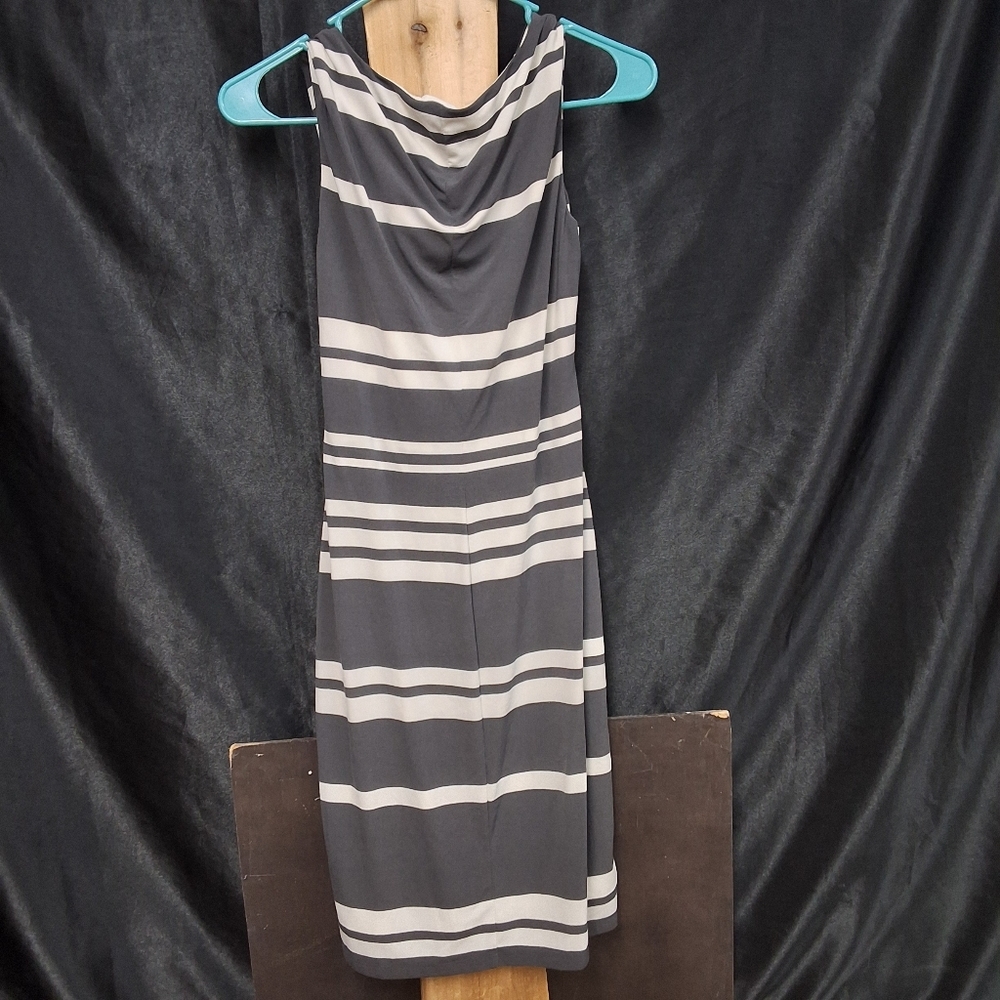 Lauren Ralph Lauren White and grey sleevlessess dress